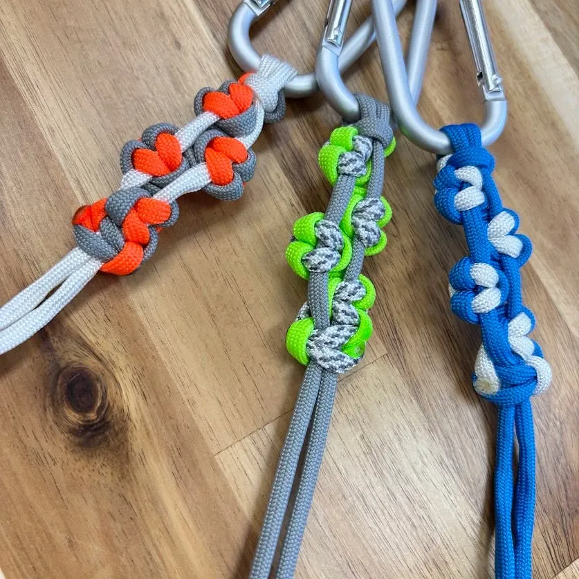 『ひょっこりハート💛』